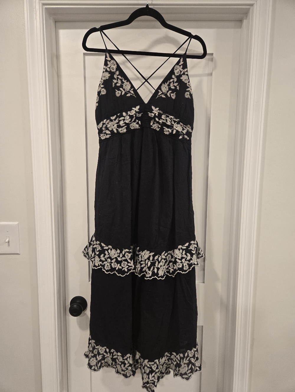 Abercrombie & Fitch Tiered Maxi Dress with Floral Embroidery